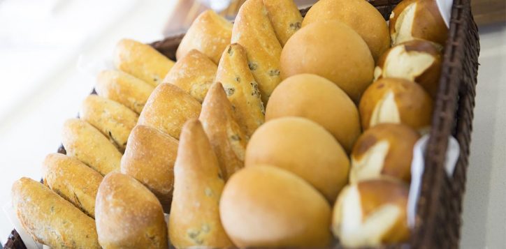 novotel_al_bustan_restaurants_pepper_gallery_10-2