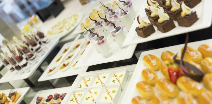 novotel_al_bustan_restaurants_pepper_slide_02-2