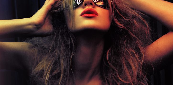 darkcolortonedpictureoffashionablewomaninnightclub-2